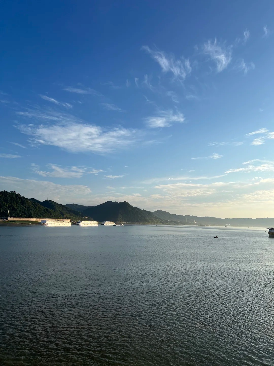 美美要早睡-华夏游轮官方网站-华夏文化，大美三峡